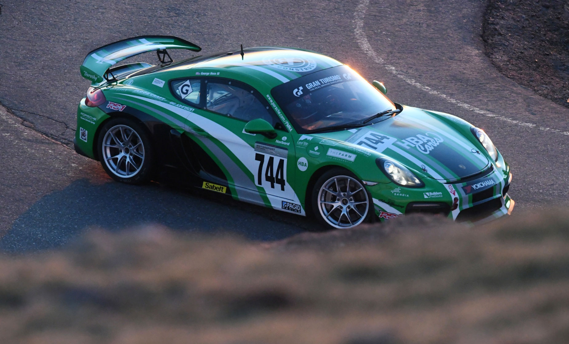 062619-news-hillclimb 3904 .jpg